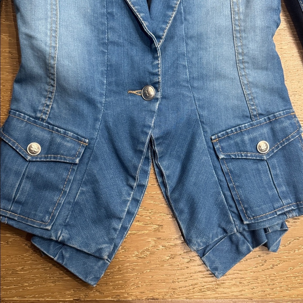 BCBG Max Azria Denim Blazer Tail Hem Structured Jacket XS/S Edgy Designer - Picture 4 of 7